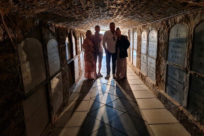 Clare Valley Wine Tour. Local Guide, Clare Valley pickup, & lunch - Why Travelers Love This Tour