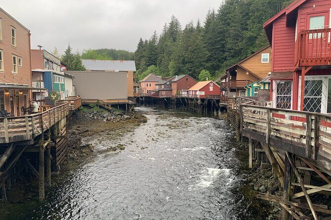 Clarke's Custom Island Tour (up to 11 guests) - An Overview of the Tour: What to Expect