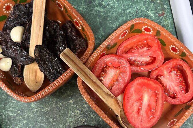 Class of Sauces and Tortillas in Mexico City - A Closer Look at the Experience