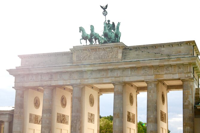Classic Berlin Sightseeing & Highlights Private Tour - Memorials and Historical Sites