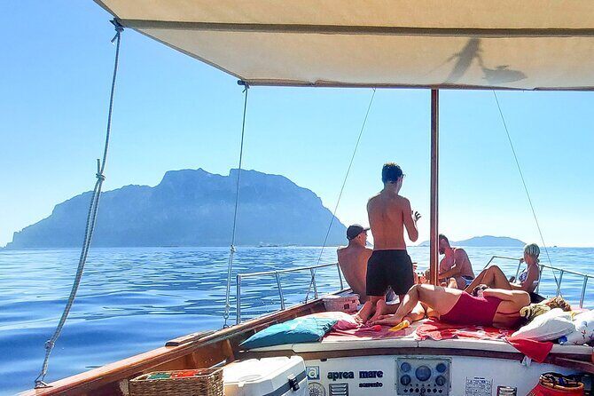 Classic boat tour to Tavolara and Molara with lunch. - The Itinerary Breakdown