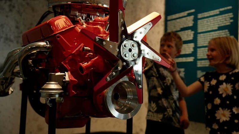Classic Car House: Guided Tour - Key Points