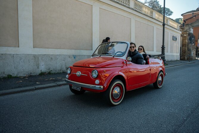 Classic Elegance: Vintage Fiat 500 Cabriolet Rome Tour - Glowing Customer Reviews