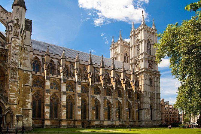 Classic London Tour & Changing the Guards History In Action - FAQ