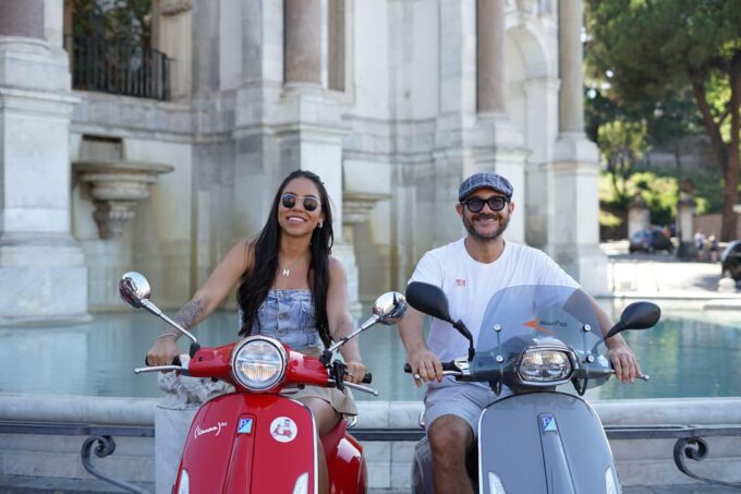 Classic Vespa Journey Through Rome With Gelato - Booking Your Adventure