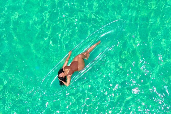 Clear kayak photoshoot Nassau Bahamas. - The Sum Up