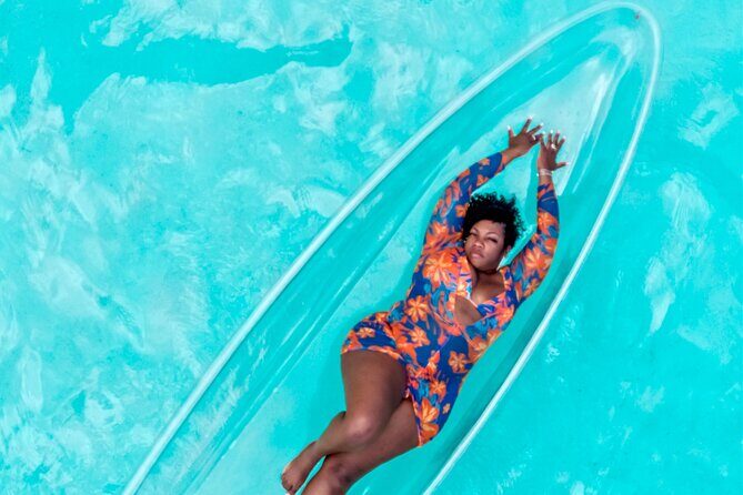 Clear Kayak Photoshoot+Free Cocktail Nassau, Bahamas - The Sum Up