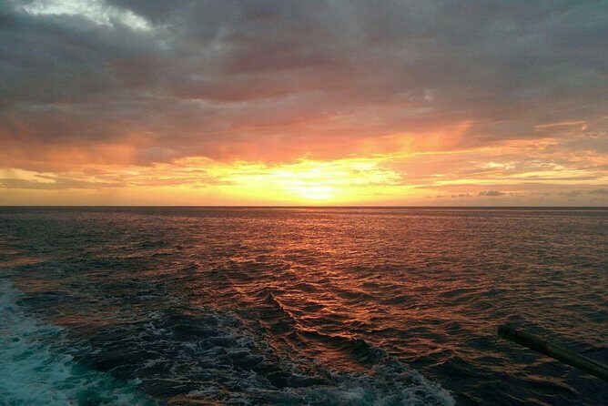Cliff jumping and Sunsets - Exploring the "Cliff Jumping and Sunsets" Tour in Negril, Jamaica