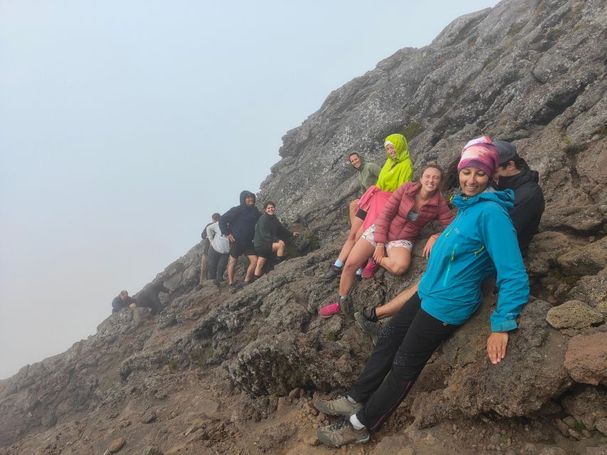 Climb Mount Pico With a Professional Guide - Guided Tour and Sightseeing