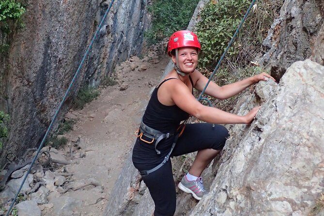 Climbing, Arrábida Natural Park, Setúbal, Sesimbra, near Lisbon - The Guides and Support