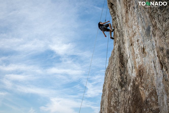 Climbing Experience - the Path of the Gods - Scenic Path of the Gods