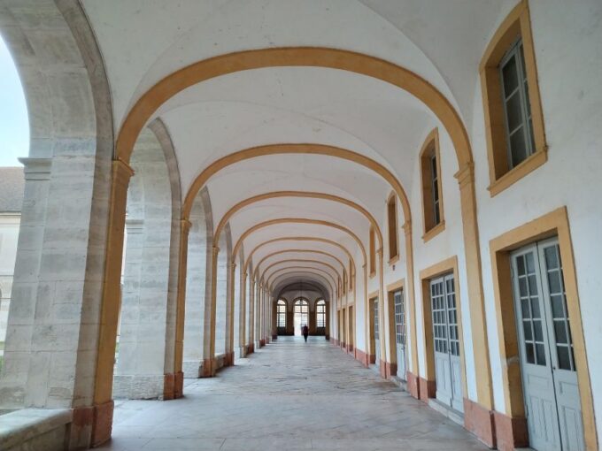 Cluny Abbey : Private Guided Tour With Ticket Included - Tips for Your Visit