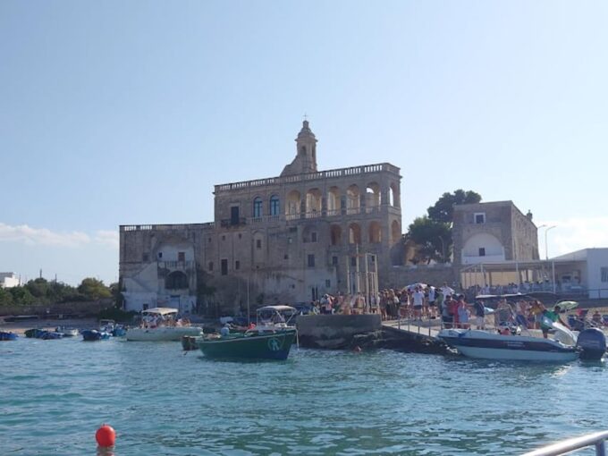 Coast and Caves of Polignano:Boat Tours,Drinks,Swimming,Music and Fun - Logistics and Scheduling