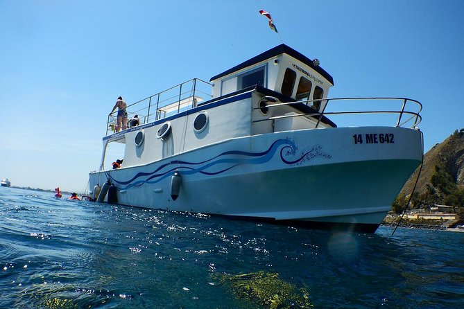 Coast to Coast From Taormina -2 HOURS MINI- CRUISE ISOLABELLA - Onboard Amenities