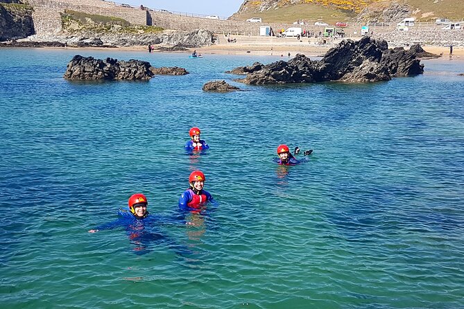 Coasteering (Cliff Jumping, Scrambling, Wild Swimming) on Anglesey - Group Size and Safety Considerations