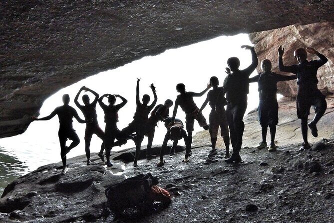 Coasteering Geopark Adventure In Torquay - Comfort, Safety, and Group Size