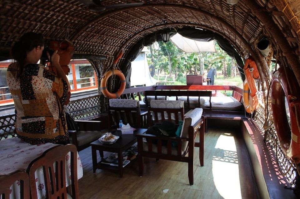 Cochin: Alleppey Backwater Private Day Cruise by Houseboat - What to Expect on Board