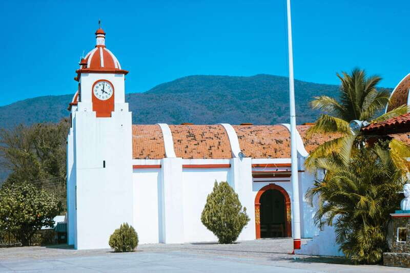 Cocoa-Coffee and Traditions: Huatulco - Who Should Consider This Tour?