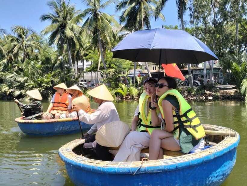 Coconut Boat Rowing in Thanh Dong Village - Escaping the Crowds