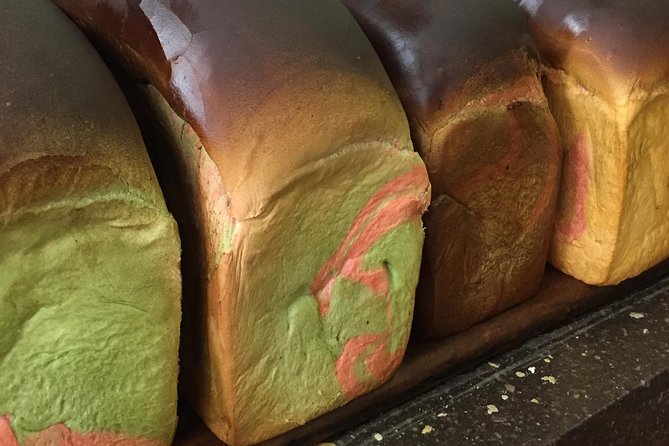 Coffee & Bread - Tasting Singaporean Delights