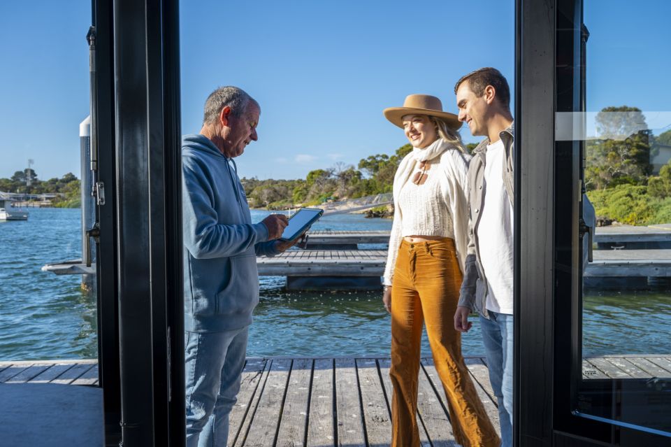 Coffin Bay: Oyster Farm Cruise With 6 Fresh Oysters - Meeting Point