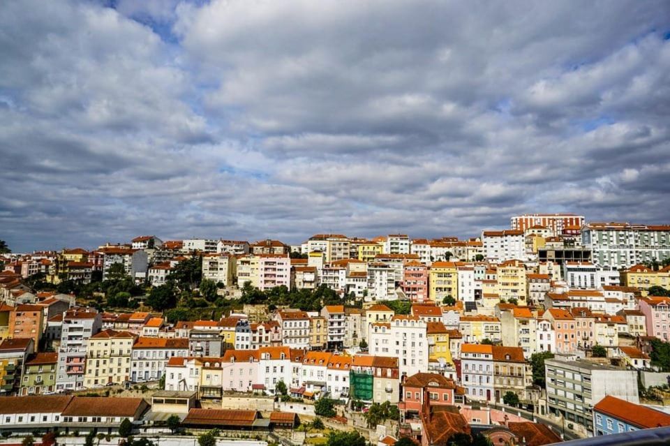 Coimbra Chronicles: A Walking Journey Through History - Visiting Praça Do Comércio