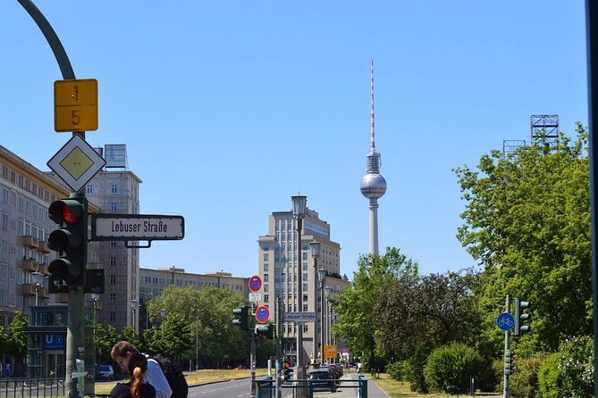 Cold War Walking Tour of Berlin - Meeting and End Points