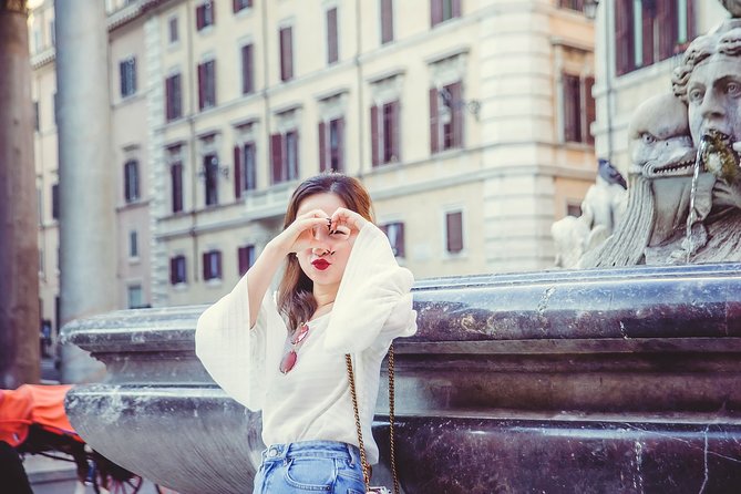 Victoria Rione Coliseum & Rione Monti Photoshoot Adventure Review | Travel Buddies