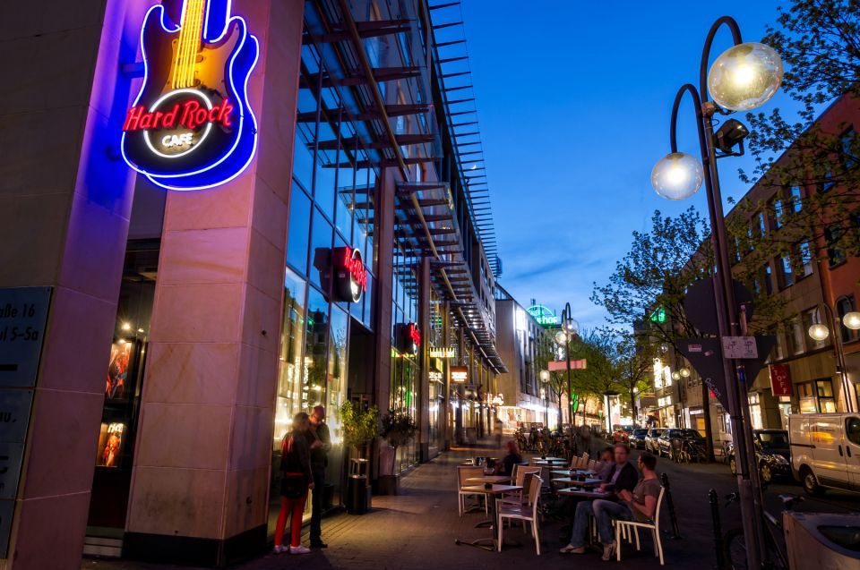 Cologne: Hard Rock Cafe with Set Menu for Lunch or Dinner - Introduction: Rock ’n’ Roll Meets American Food in Cologne