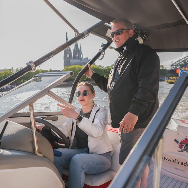 Cologne: Motorboat taster course - Key Points