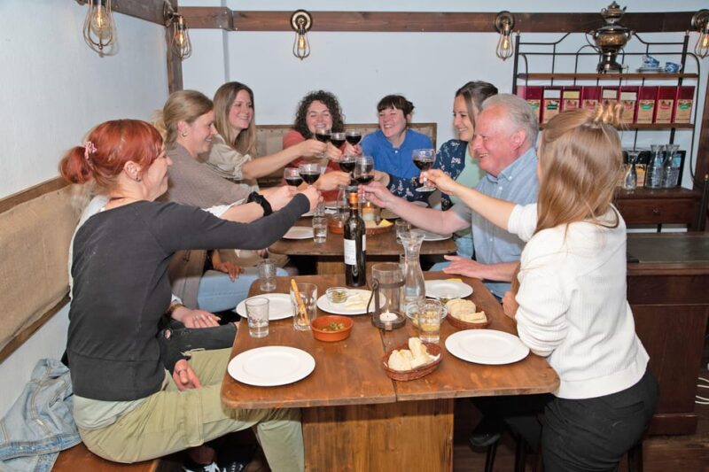 Cologne-Nippes: Wine Hopping (Wine Trip) - Customer Reviews