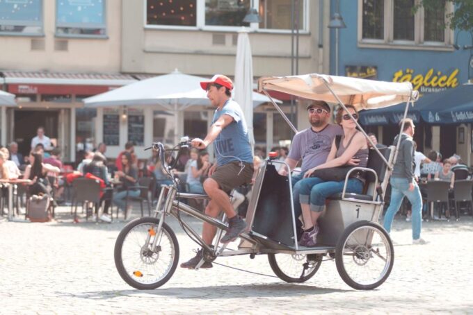 Cologne: Private Rickshaw Tour - Booking Details