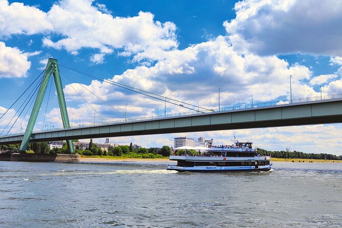 Cologne Skyline Tour With Audio Guide 90 Minutes - Inclusions and Amenities