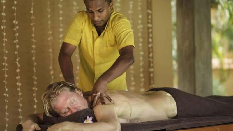Colombo: 3-Night all inclusive Ayurveda with Yoga and Meals - An Introduction to the Experience
