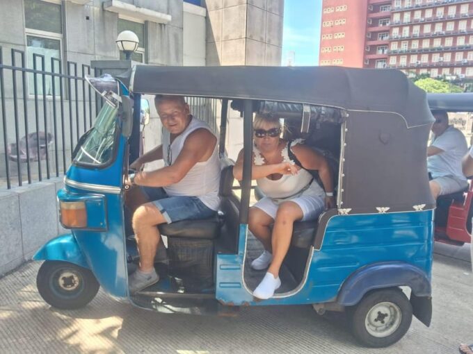 Colombo City Tour by Tuk Tuk Experience Morning or Evening - Frequently Asked Questions