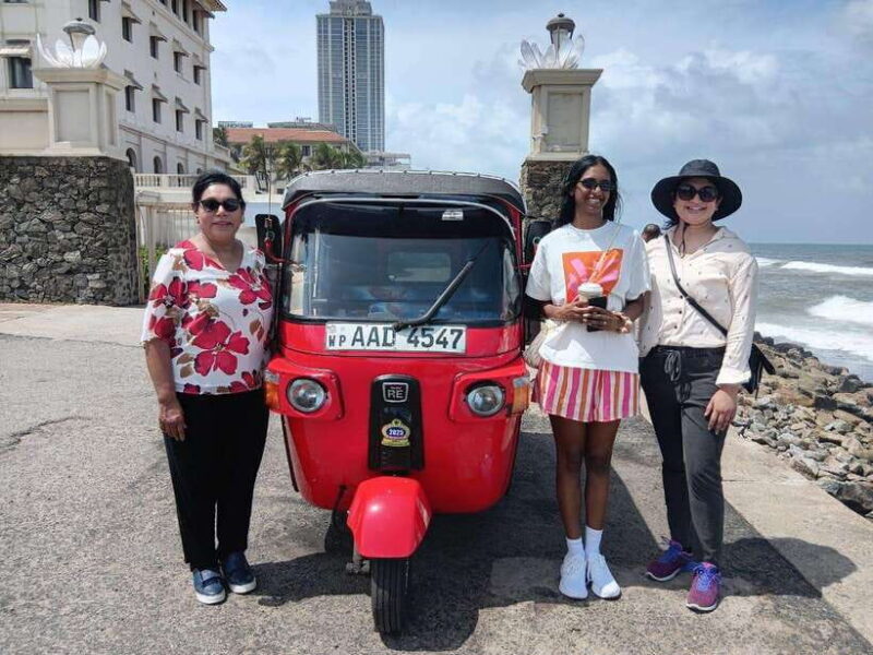 Colombo Guided City Tour by Tuk Tuk - All-Inclusive - Starting with Convenience and Charm