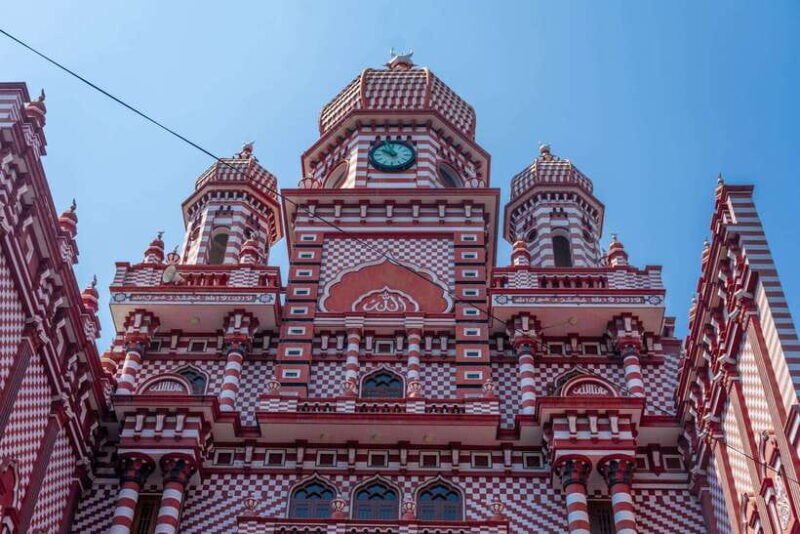 Colombo: HALF A DAY TOUR FROM NEGOMBO by car with Guiding - A Deep Dive into the Colombo Half-Day Tour