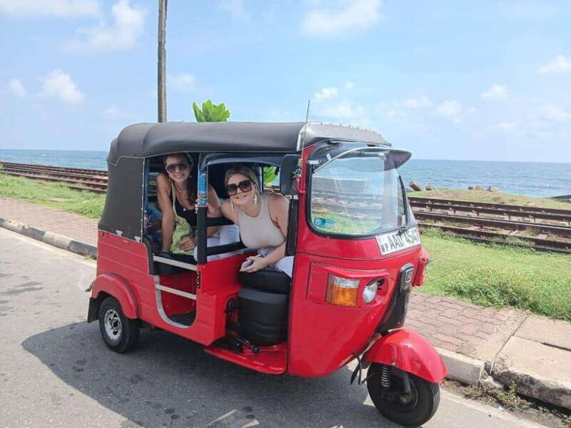 Colombo: Highlights of City Tour by Tuk-Tuk with Pickup - What to Expect on the Colombo Tuk-Tuk Tour
