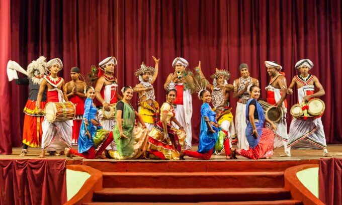 Colombo: Kandy Full Day Tour With Tea Factory Cultural Show - Cultural Dance Show