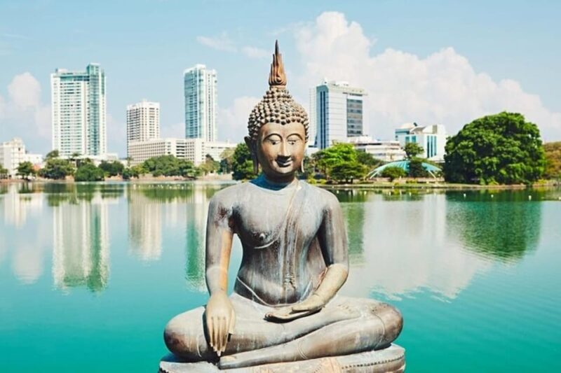 Colombo : Must-See Attractions Private Walking Tour - Good To Know
