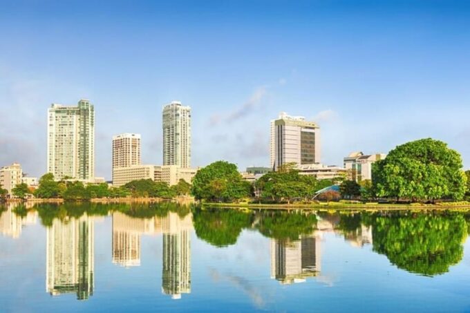 Colombo : Must-See Attractions Private Walking Tour - Frequently Asked Questions