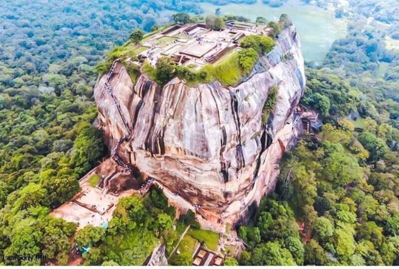 Colombo/Negombo: Exclusive Sigiriya Rock & Dambulla Cave - Discovering Dambulla’s Cave Temples