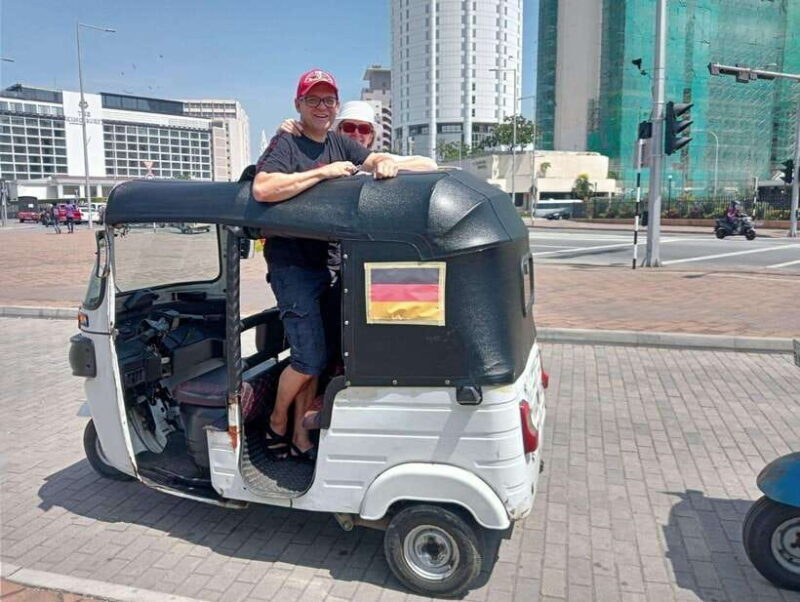 Colombo: Private Guided Tour of the City by Tuk-Tuk - Key Points