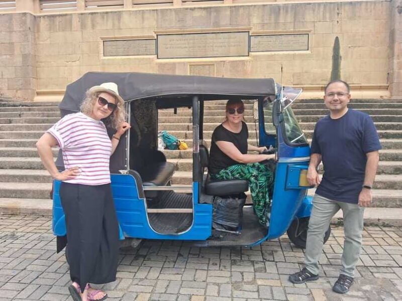 Colombo: Private Guided Tuk Tuk City Tour with Hotel Pickup - How to Make the Most of the Tour