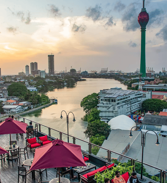 Colombo: Sri Lankan Street Food Tasting on Rooftop Bar - Uncovering Sri Lankan Staples