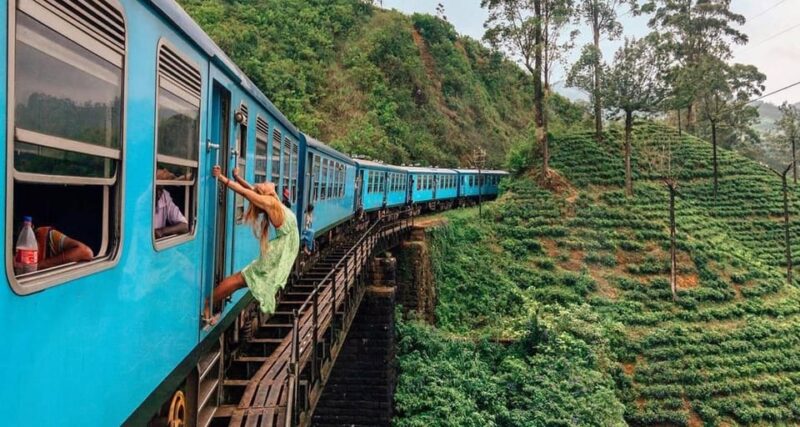 COLOMBO to KANDY Trian E-Tickets - Train Experience
