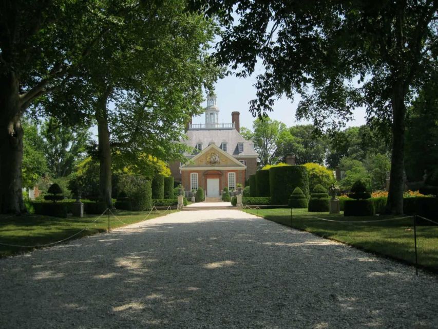 Colonial Williamsburg Wander: A Journey Through Time - Key Points
