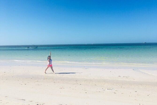 Coloradas, Ria Lagartos Boat Trip & One Natural Beach from Merida - The Itinerary: From Secluded Beaches to Pink Lagoons