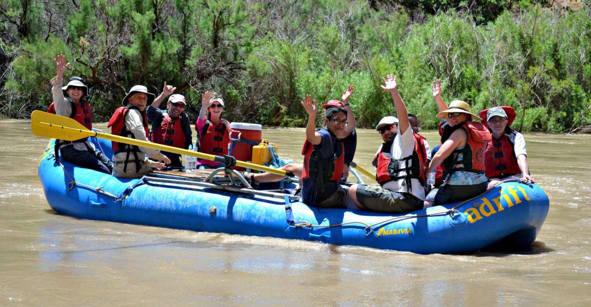 Colorado River Rafting: Afternoon Half-Day at Fisher Towers - River and Scenery