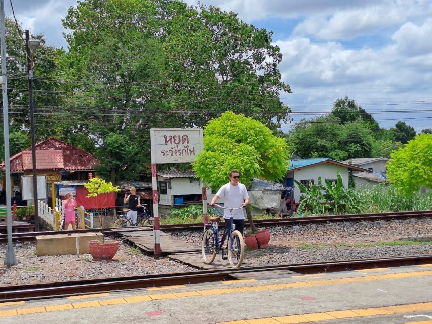 Colors of Ayutthaya: UNESCO Heritage 6 Hour Bicycle Tour - Crossing the River by Boat